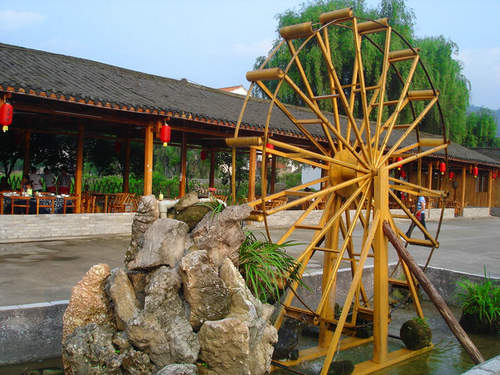 B線：張家界、天子山、寶峰湖（黃龍洞）休閑三日游